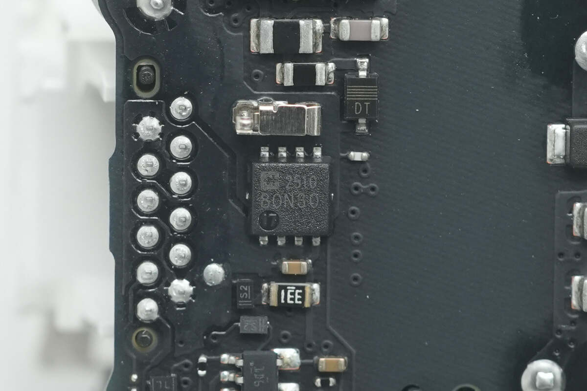 Teardown of Apple 40W Dynamic Power Adapter with 60W Max (A3365)-Chargerlab
