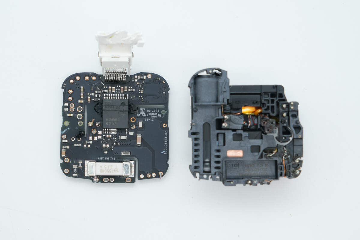 Teardown of Apple 40W Dynamic Power Adapter with 60W Max (A3365)-Chargerlab