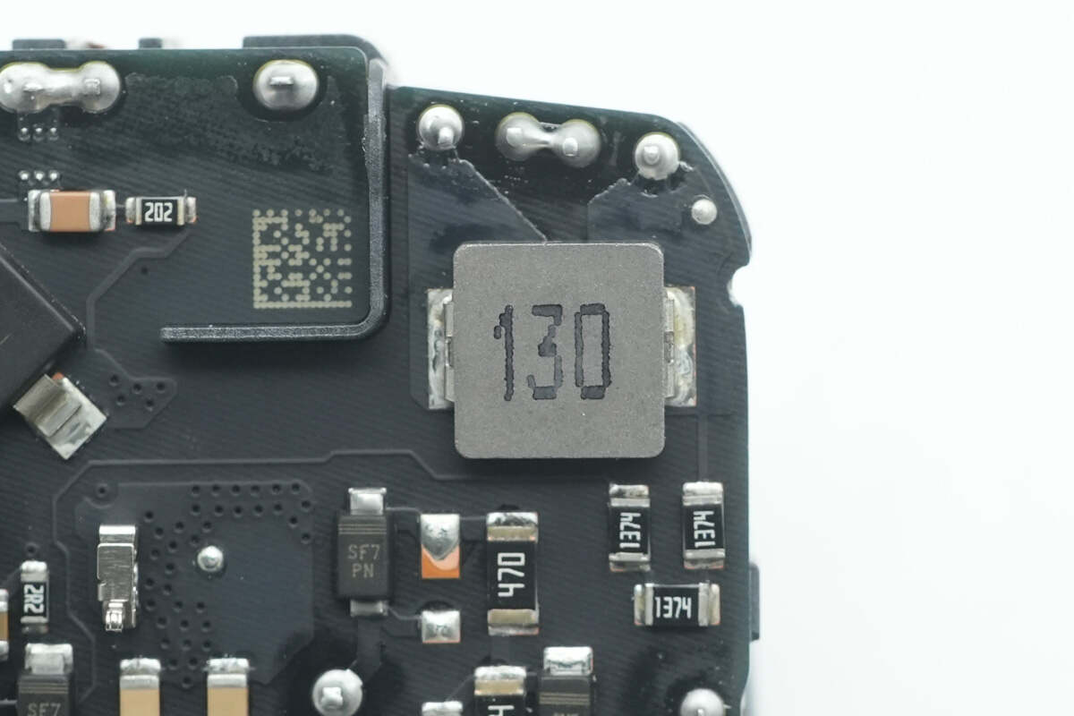 Teardown of Apple 40W Dynamic Power Adapter with 60W Max (A3365)-Chargerlab