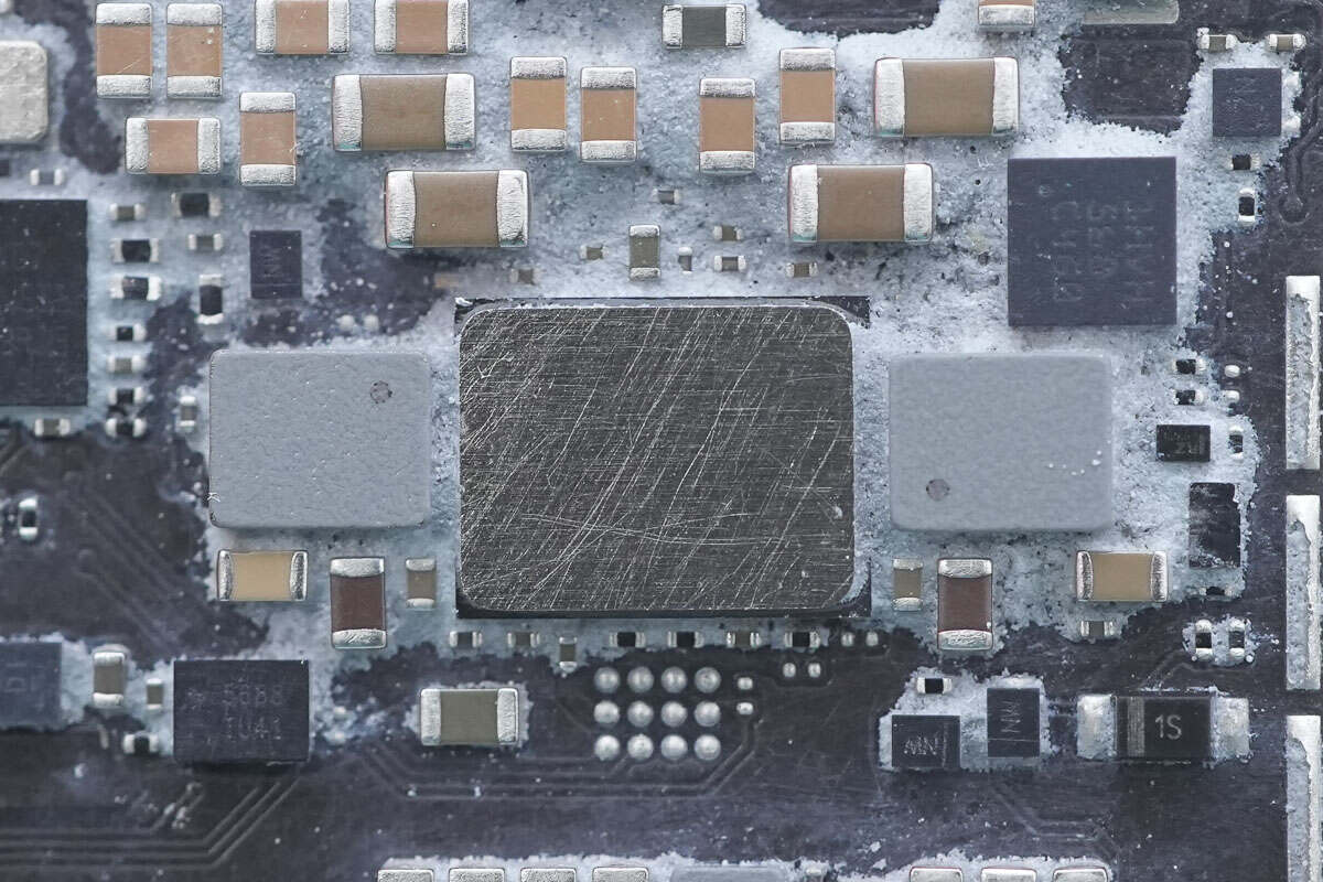 Teardown of Apple iPhone Air MagSafe Battery (A3466)-Chargerlab