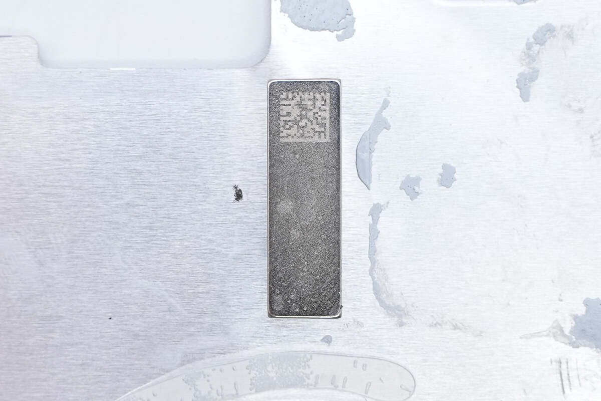 Teardown of Apple iPhone Air MagSafe Battery (A3466)-Chargerlab