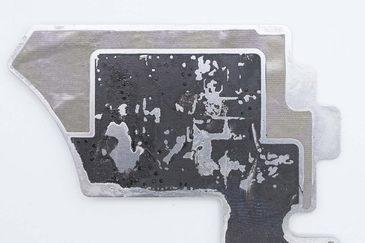 Teardown of Apple iPhone Air MagSafe Battery (A3466)-Chargerlab