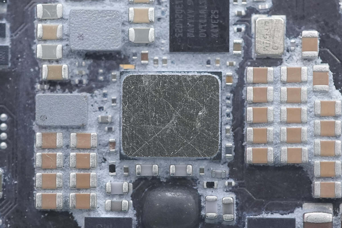 Teardown of Apple iPhone Air MagSafe Battery (A3466)-Chargerlab