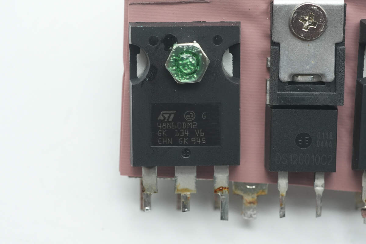 Teardown of Gospower 1300W DC Server Power Supply (G1232-1300WND)-Chargerlab