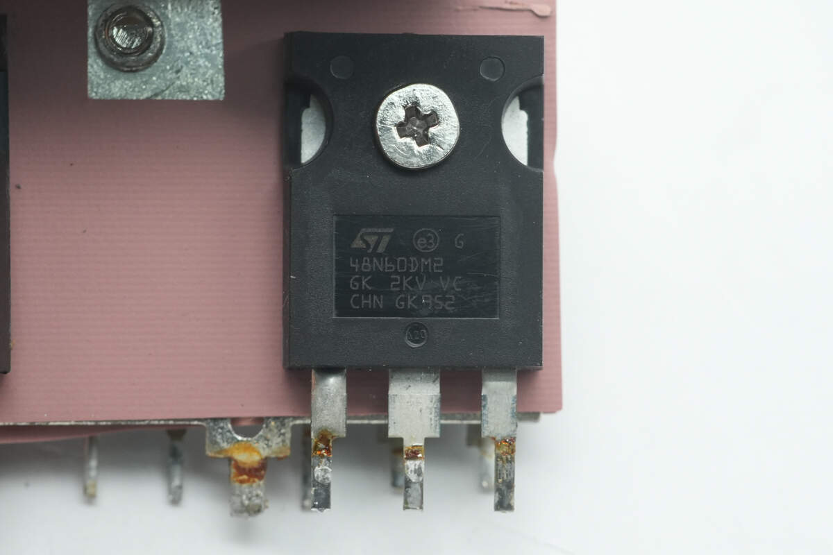 Teardown of Gospower 1300W DC Server Power Supply (G1232-1300WND)-Chargerlab