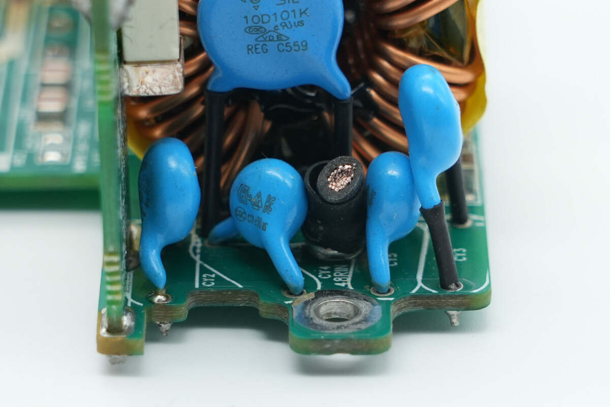 Teardown of Gospower 1300W DC Server Power Supply (G1232-1300WND)-Chargerlab