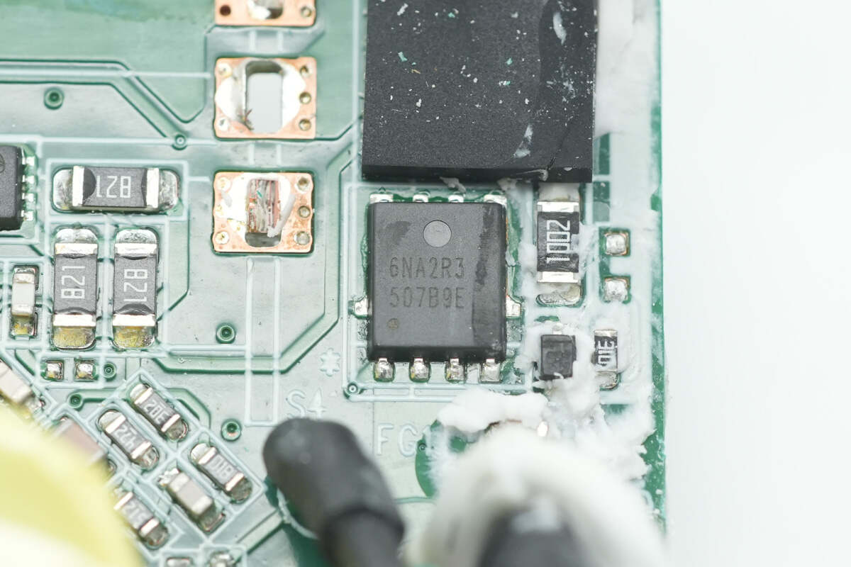 Teardown of Dell 280W USB-C GaN AC Adapter (LA280PM240)-Chargerlab