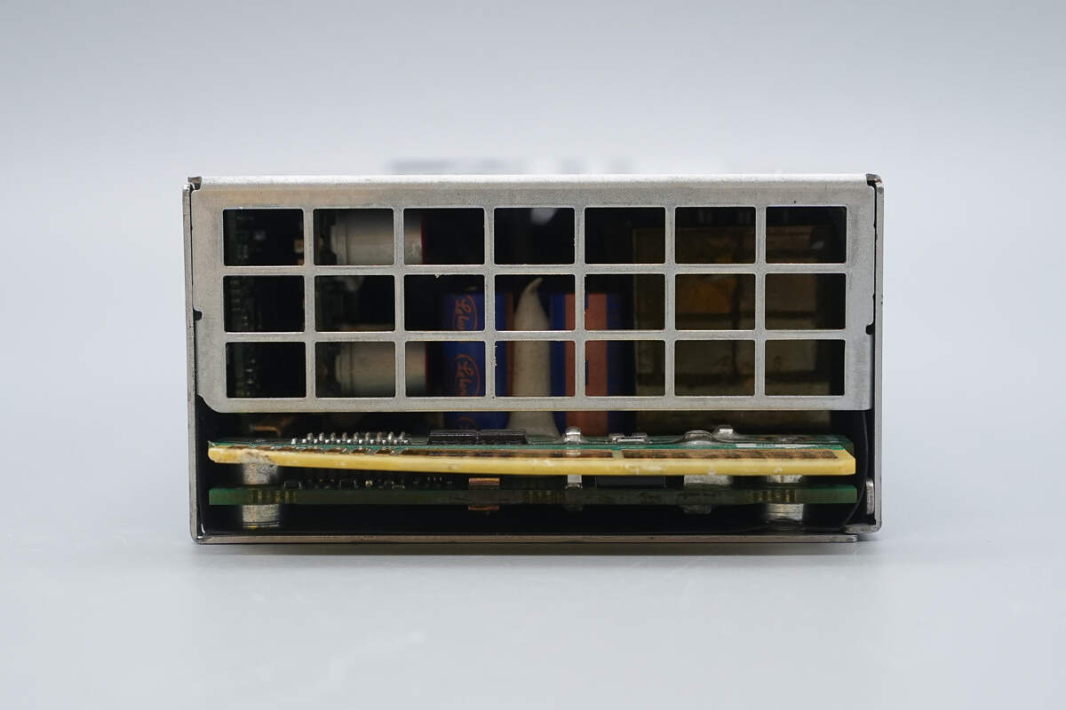 Teardown of Boco Electronics 800W SiC Server Power Supply (BCSE800AP-12E01)-Chargerlab