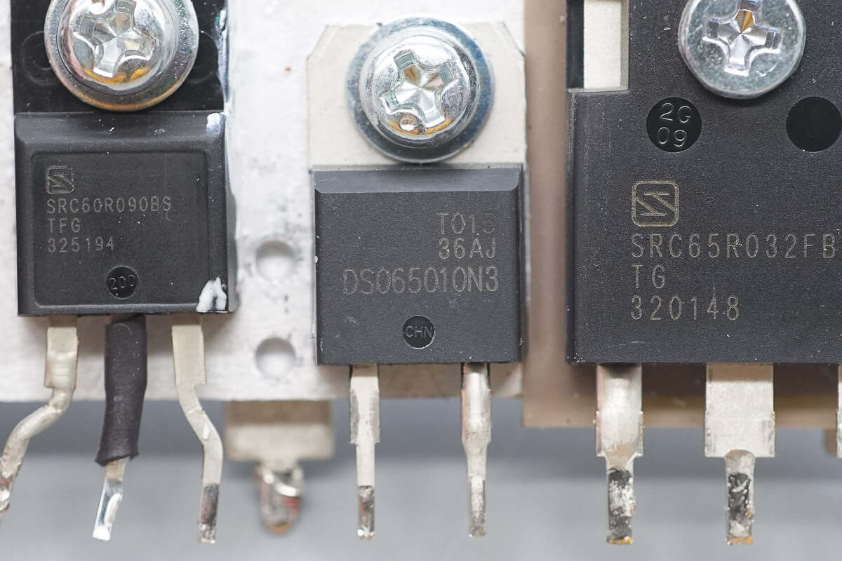 Teardown of Boco Electronics 800W SiC Server Power Supply (BCSE800AP-12E01)-Chargerlab