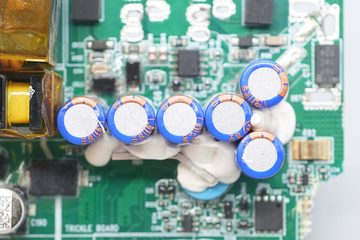 Teardown of Boco Electronics 800W SiC Server Power Supply (BCSE800AP-12E01)-Chargerlab