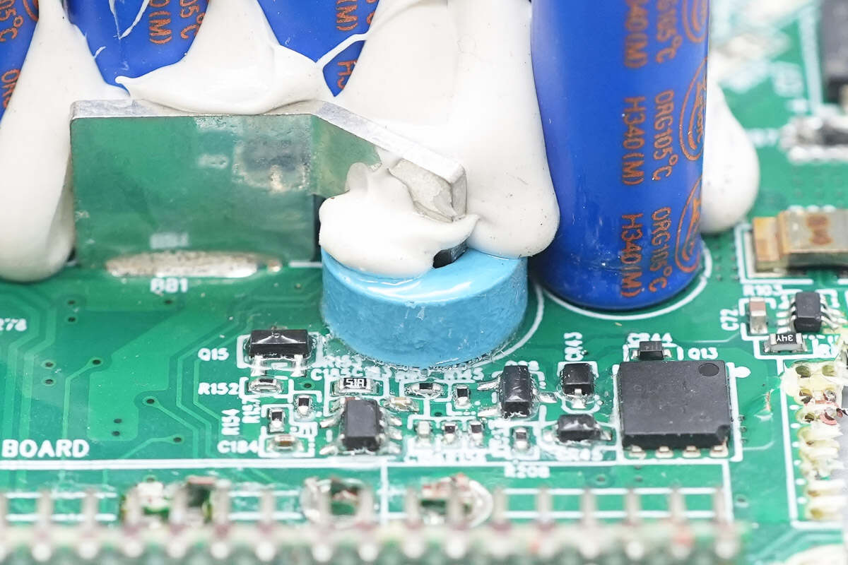 Teardown of Boco Electronics 800W SiC Server Power Supply (BCSE800AP-12E01)-Chargerlab