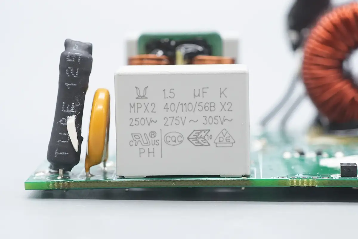 Teardown of Boco Electronics 800W SiC Server Power Supply (BCSE800AP-12E01)-Chargerlab
