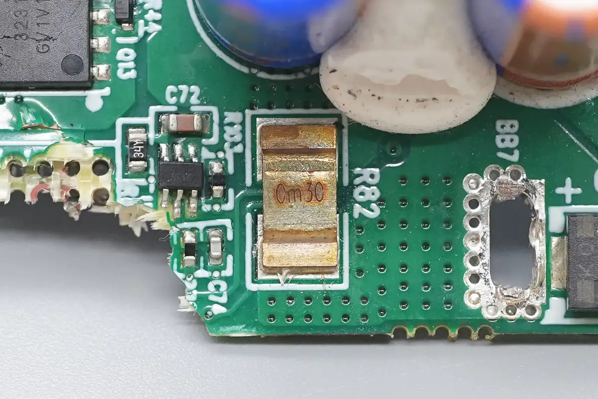Teardown of Boco Electronics 800W SiC Server Power Supply (BCSE800AP-12E01)-Chargerlab