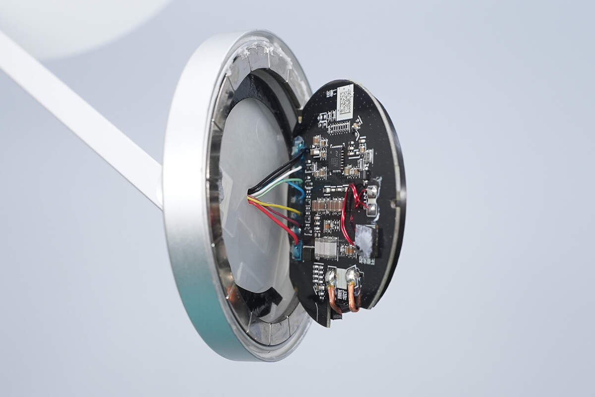 Teardown of Xiaomi 30W 2-in-1 Magnetic Wireless Charger (MDY-20-EC)-Chargerlab
