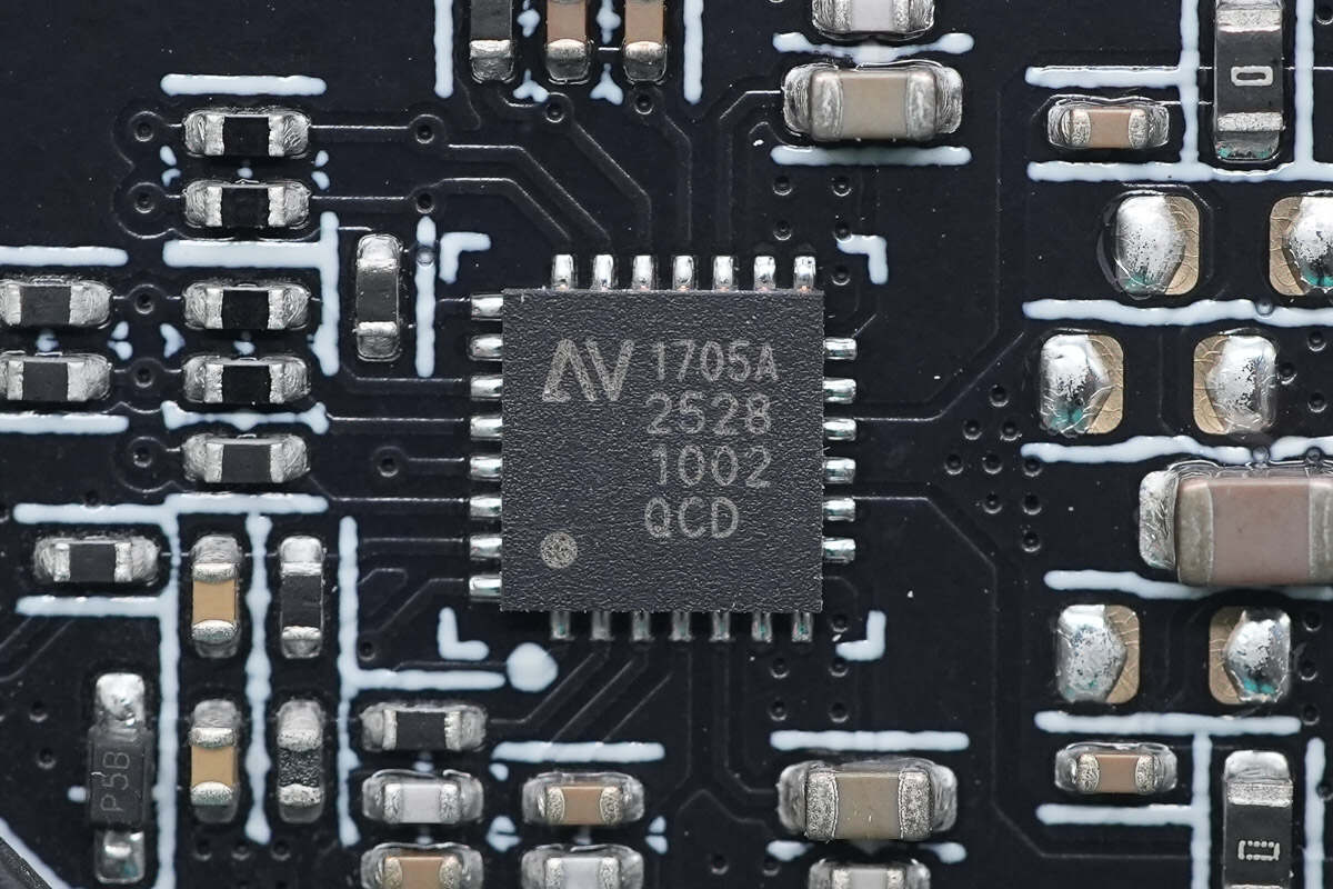 Teardown of Xiaomi 30W 2-in-1 Magnetic Wireless Charger (MDY-20-EC)-Chargerlab
