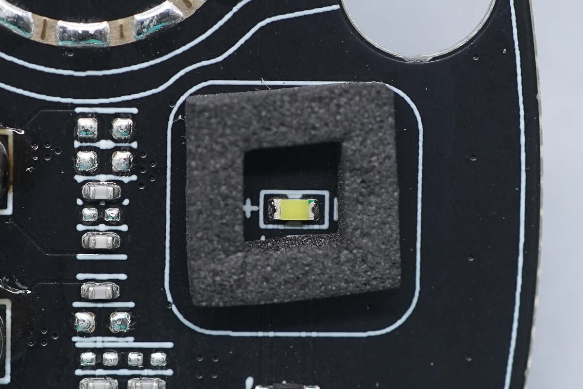 Teardown of Xiaomi 30W 2-in-1 Magnetic Wireless Charger (MDY-20-EC)-Chargerlab