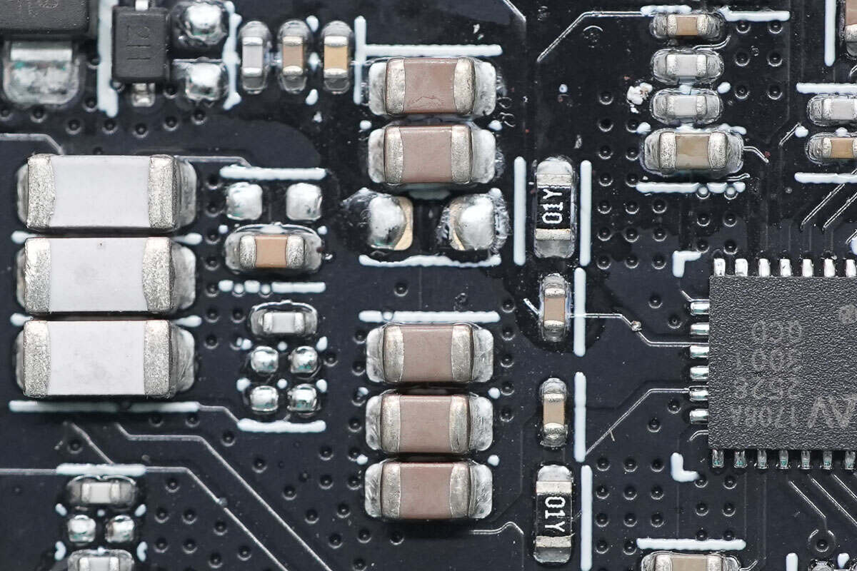 Teardown of Xiaomi 30W 2-in-1 Magnetic Wireless Charger (MDY-20-EC)-Chargerlab