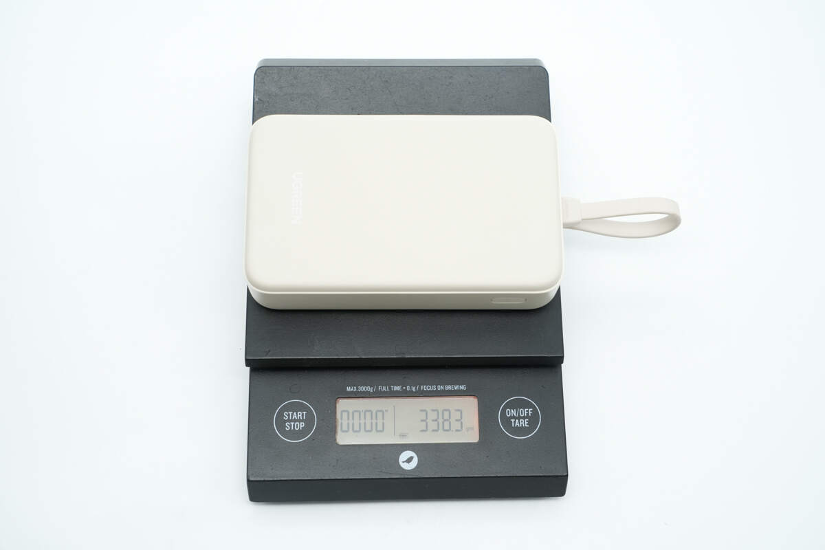 Teardown of UGREEN 22.5W 20000mAh Power Bank with Built-in Cable (PB505)-Chargerlab
