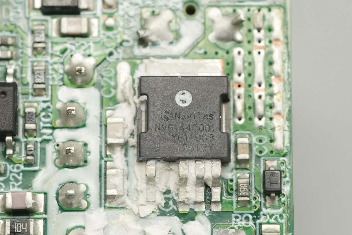 Teardown of vivo 120W Multi-Port GaN Charger (V12060L0D0-CN)-Chargerlab