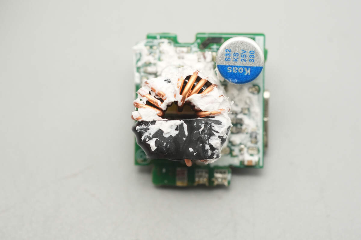Teardown of vivo 120W Multi-Port GaN Charger (V12060L0D0-CN)-Chargerlab
