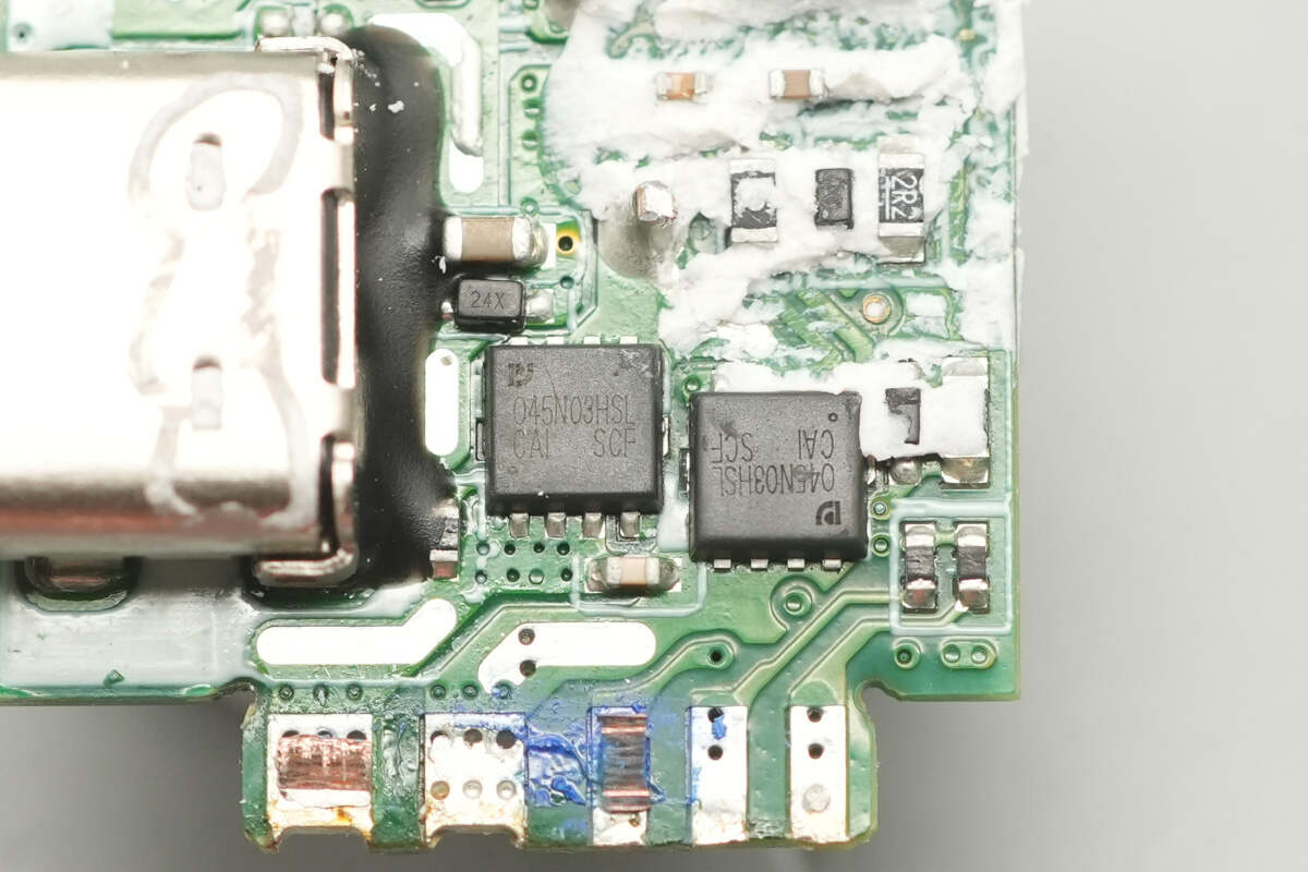 Teardown of vivo 120W Multi-Port GaN Charger (V12060L0D0-CN)-Chargerlab