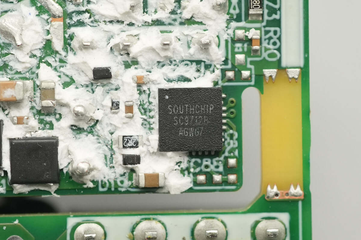 Teardown of vivo 120W Multi-Port GaN Charger (V12060L0D0-CN)-Chargerlab