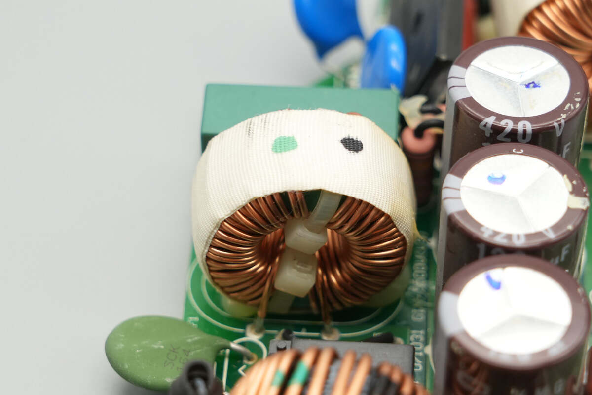 Teardown of MEGMEET 600W Switching Power Supply (MSP600)-Chargerlab