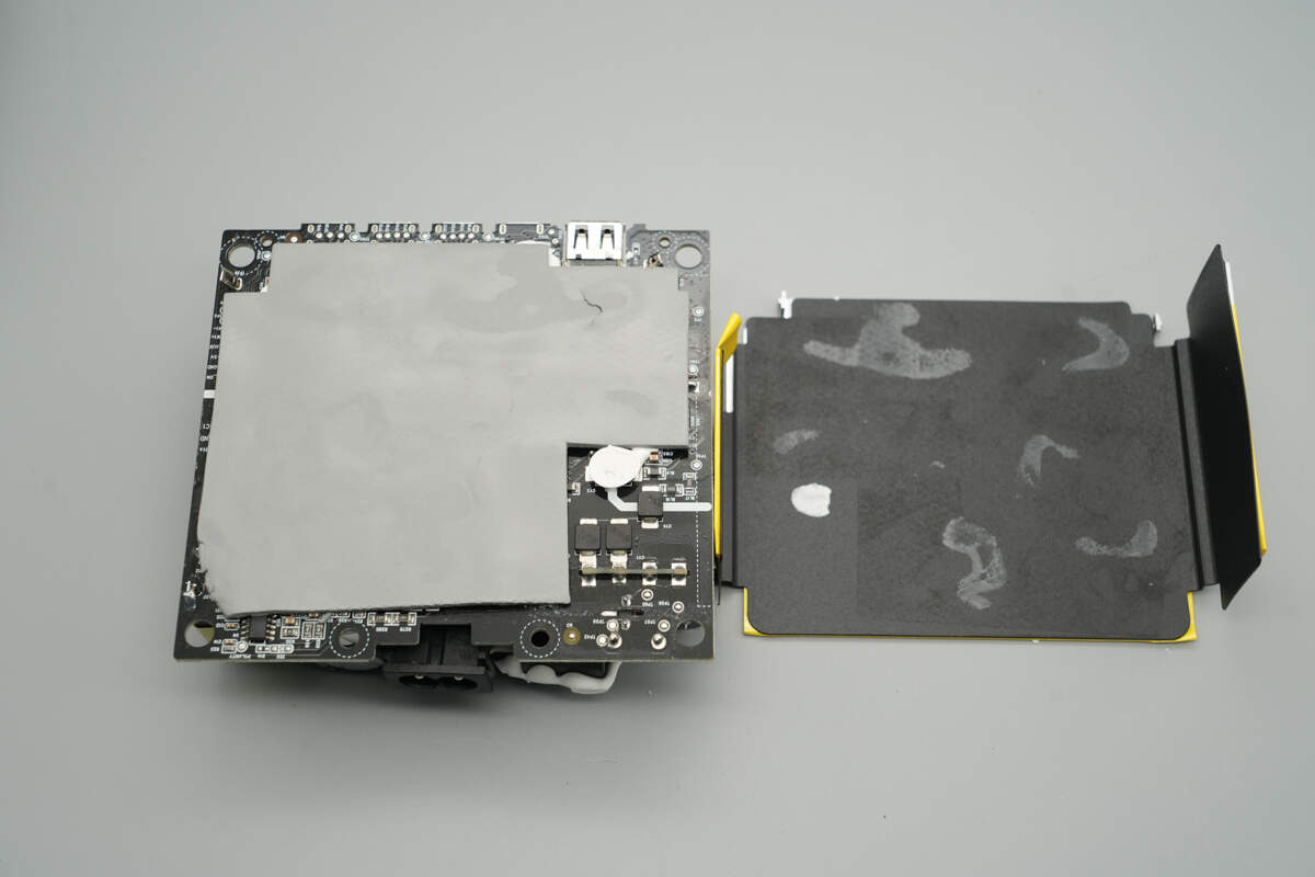 Teardown of EcoFlow RAPID Pro 320W GaN Desktop Charger (EF-DC-320)-Chargerlab