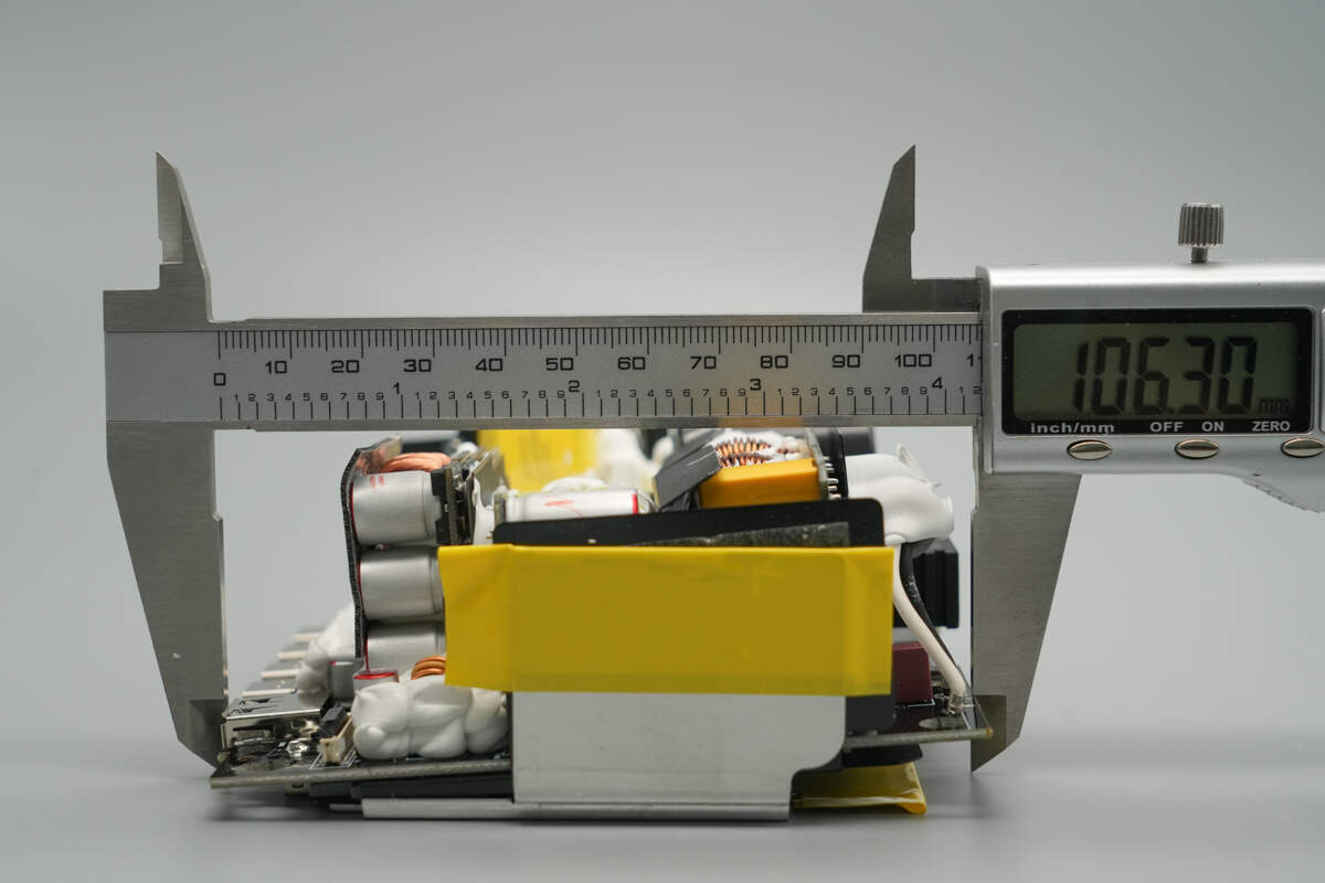 Teardown of EcoFlow RAPID Pro 320W GaN Desktop Charger (EF-DC-320)-Chargerlab