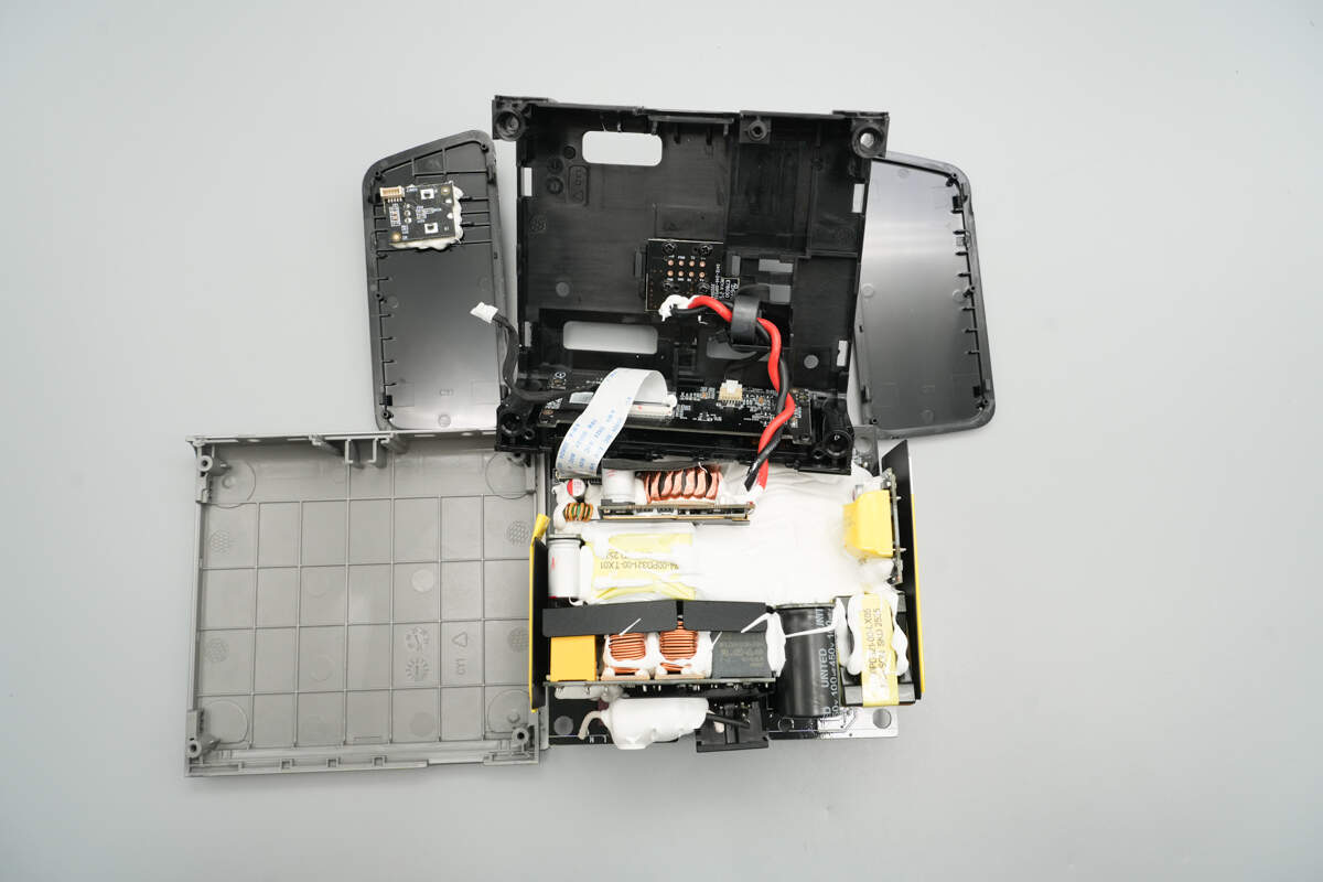 Teardown of EcoFlow RAPID Pro 320W GaN Desktop Charger (EF-DC-320)-Chargerlab