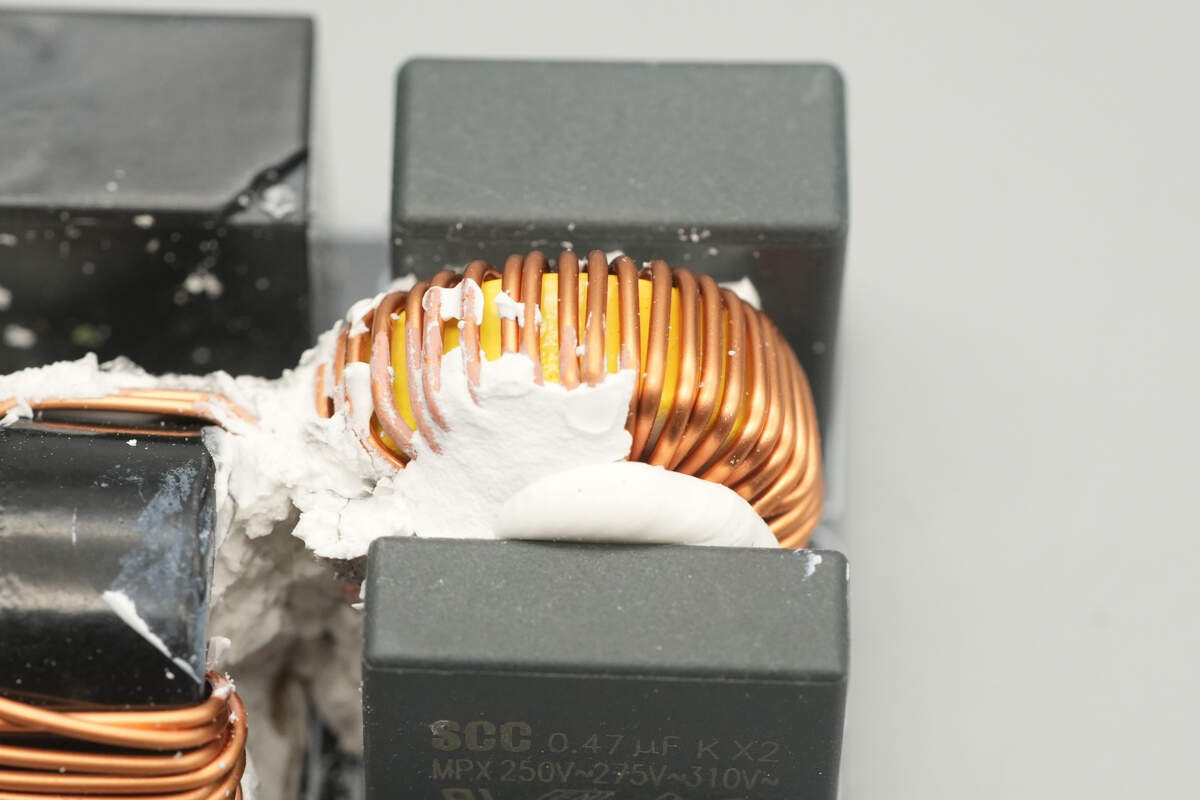 Teardown of EcoFlow RAPID Pro 320W GaN Desktop Charger (EF-DC-320)-Chargerlab