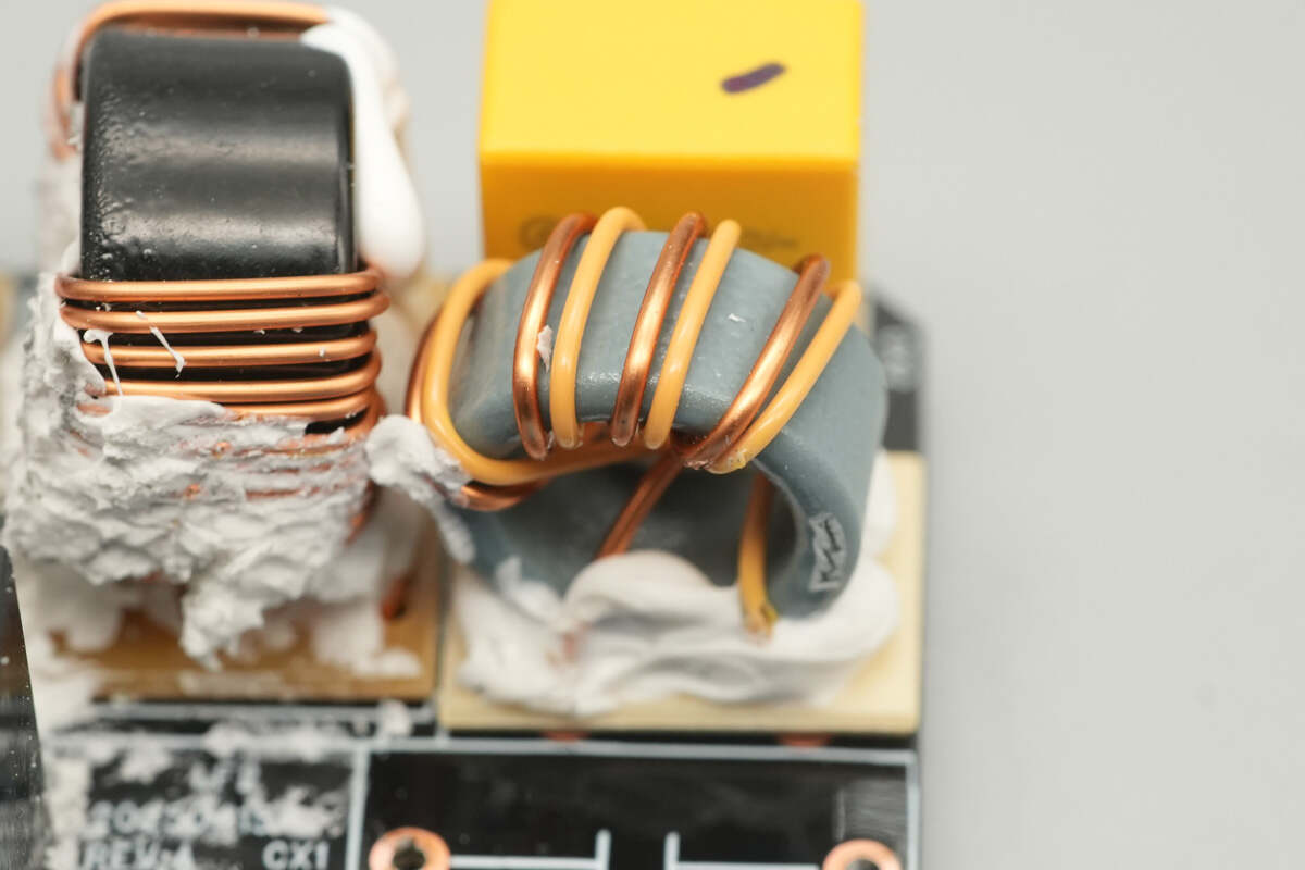 Teardown of EcoFlow RAPID Pro 320W GaN Desktop Charger (EF-DC-320)-Chargerlab