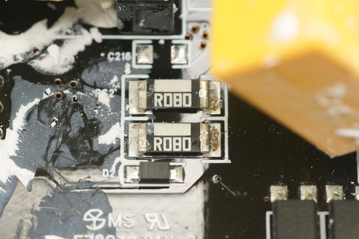 Teardown of EcoFlow RAPID Pro 320W GaN Desktop Charger (EF-DC-320)-Chargerlab