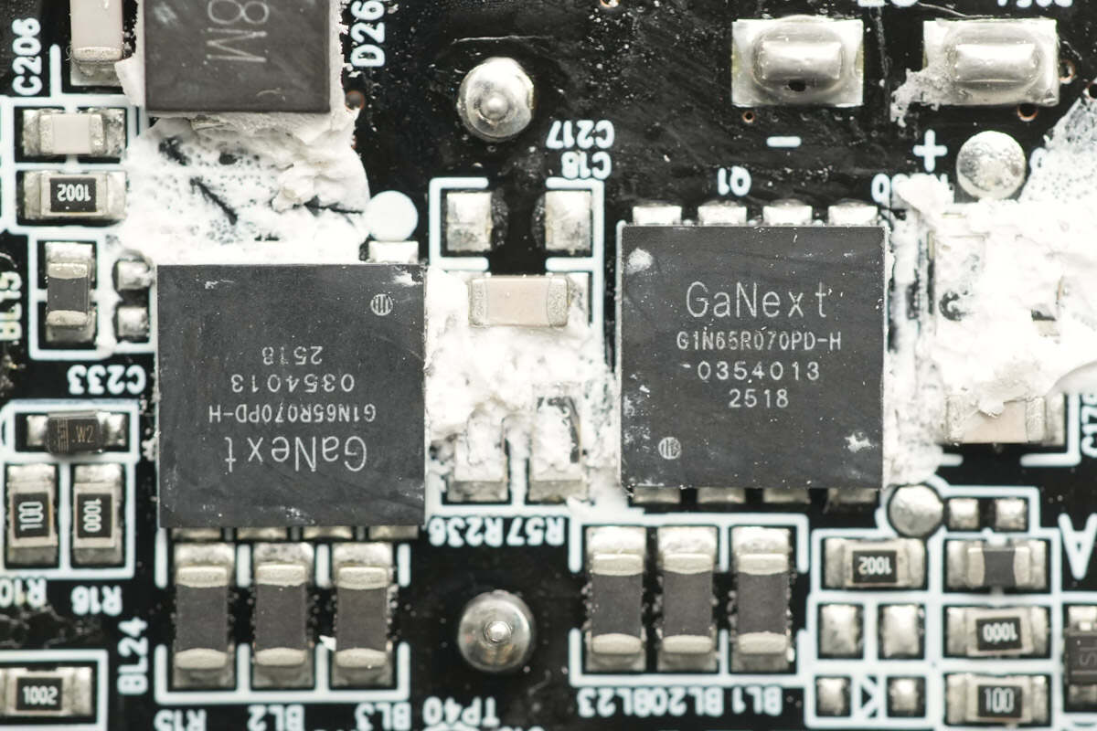 Teardown of EcoFlow RAPID Pro 320W GaN Desktop Charger (EF-DC-320)-Chargerlab
