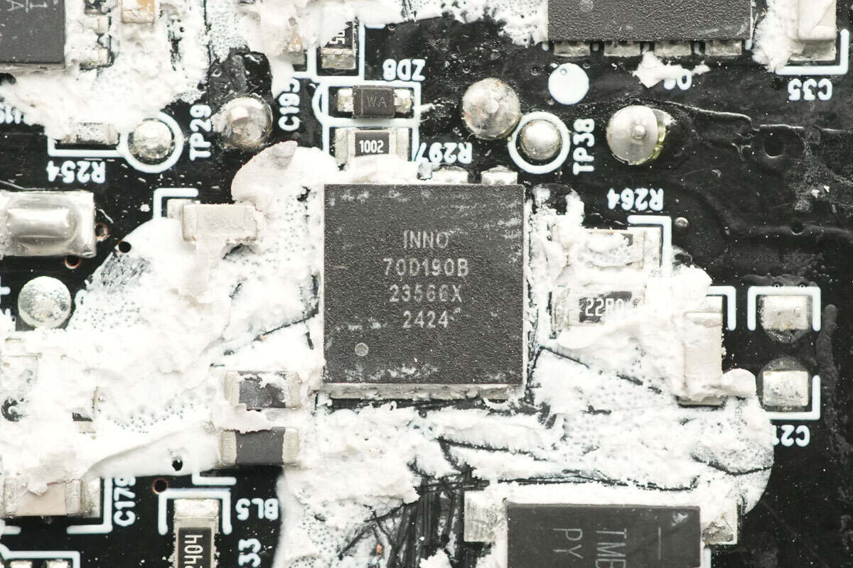 Teardown of EcoFlow RAPID Pro 320W GaN Desktop Charger (EF-DC-320)-Chargerlab