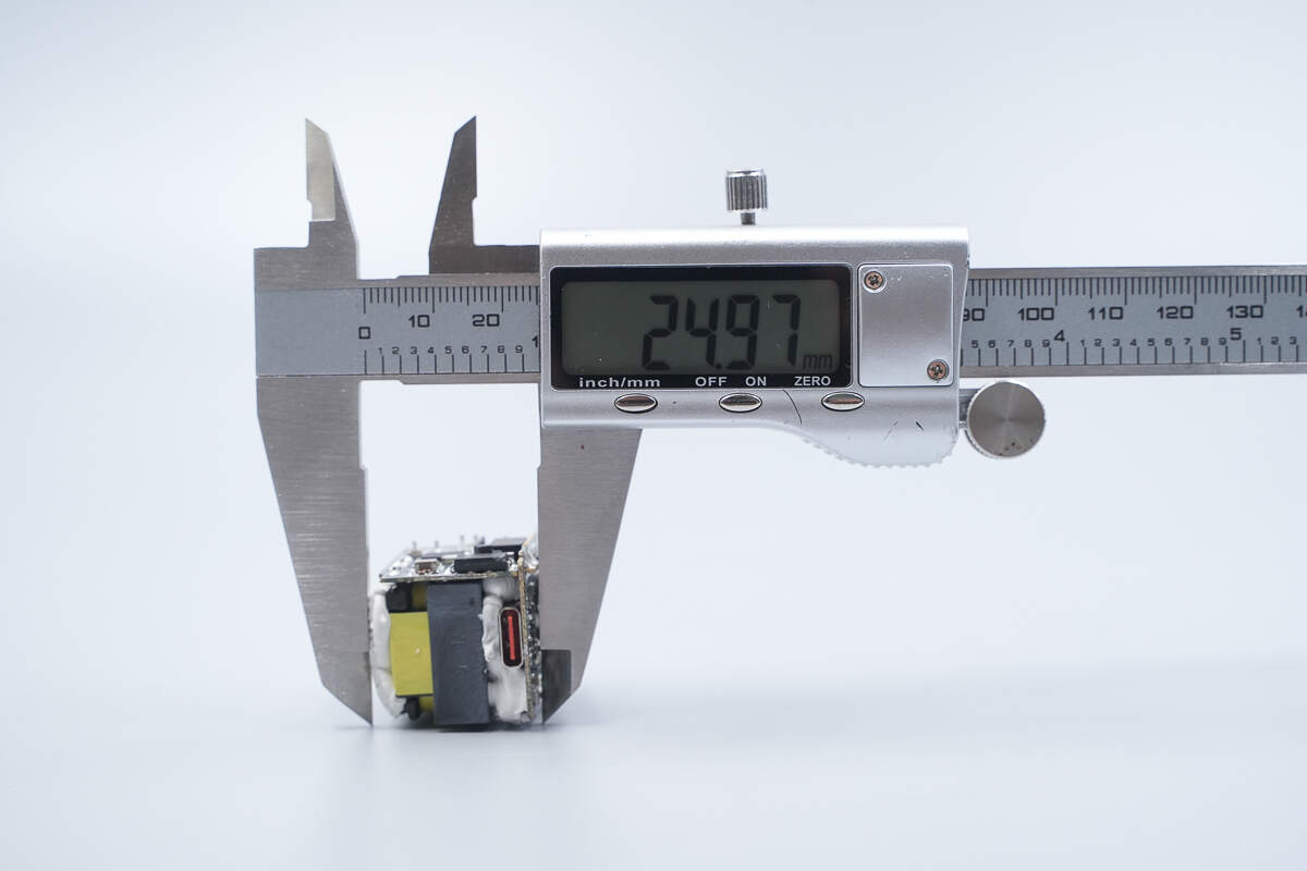 Teardown of Xiaomi 33W Nano Power Adapter (MDY-19-ED)-Chargerlab