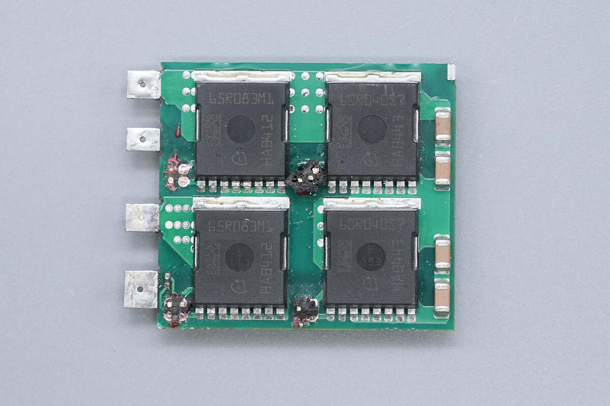 Teardown of Segotep 3200W Titanium-Rated SiC Digital Server Power Supply (CRPS3200W-12V)-Chargerlab
