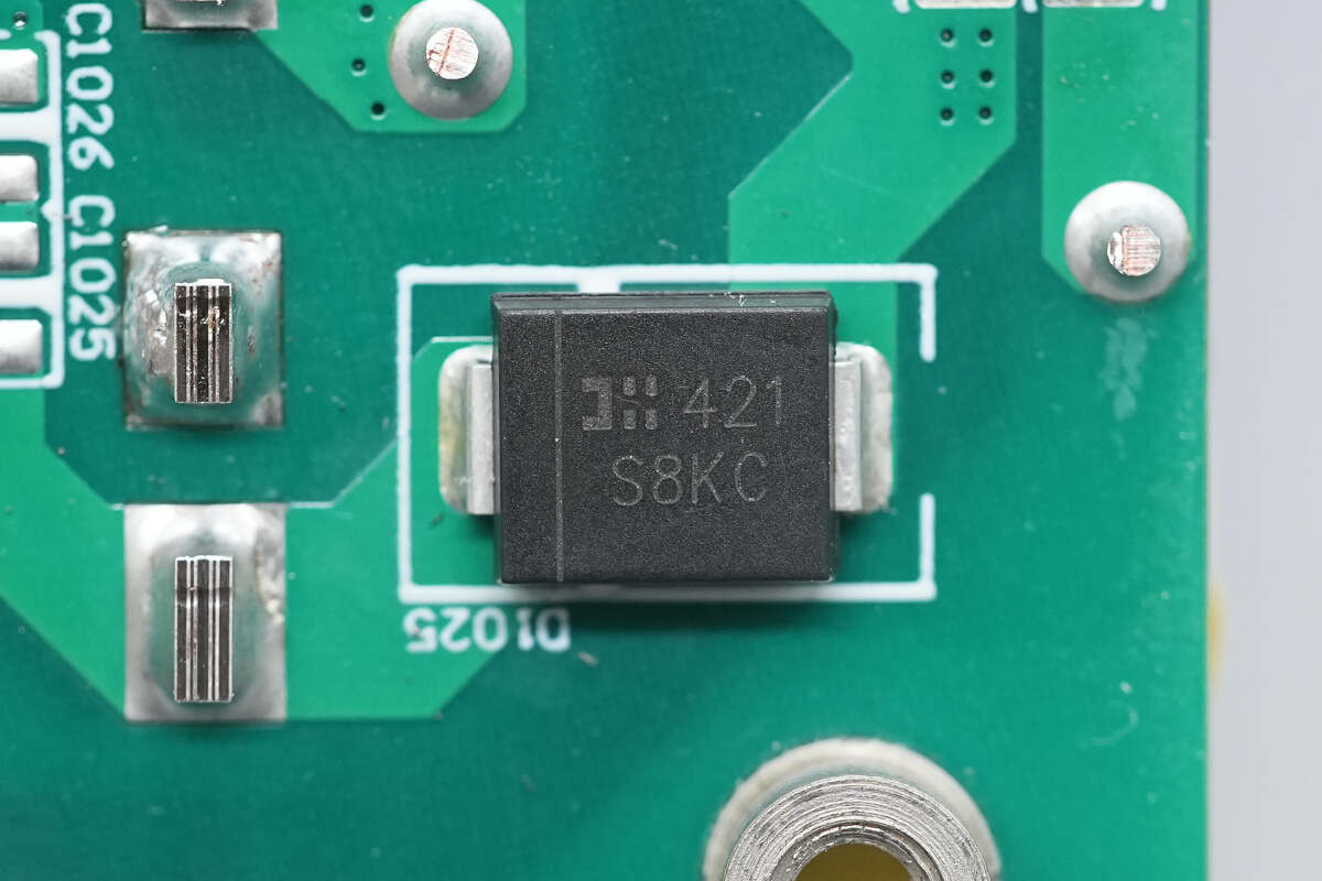 Teardown of Segotep 3200W Titanium-Rated SiC Digital Server Power Supply (CRPS3200W-12V)-Chargerlab