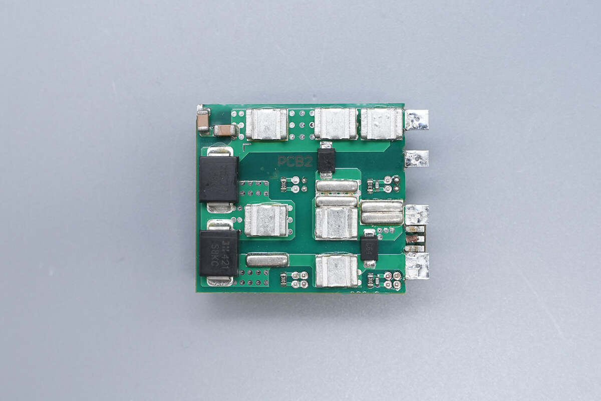 Teardown of Segotep 3200W Titanium-Rated SiC Digital Server Power Supply (CRPS3200W-12V)-Chargerlab