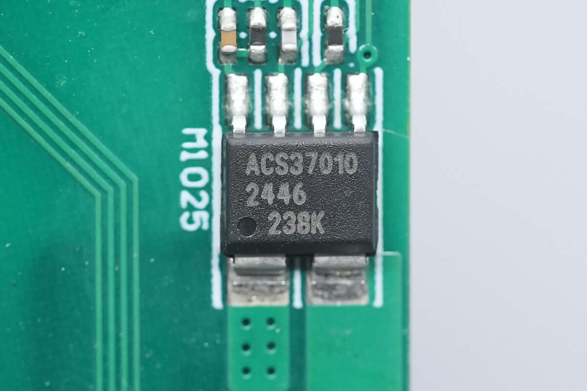 Teardown of Segotep 3200W Titanium-Rated SiC Digital Server Power Supply (CRPS3200W-12V)-Chargerlab