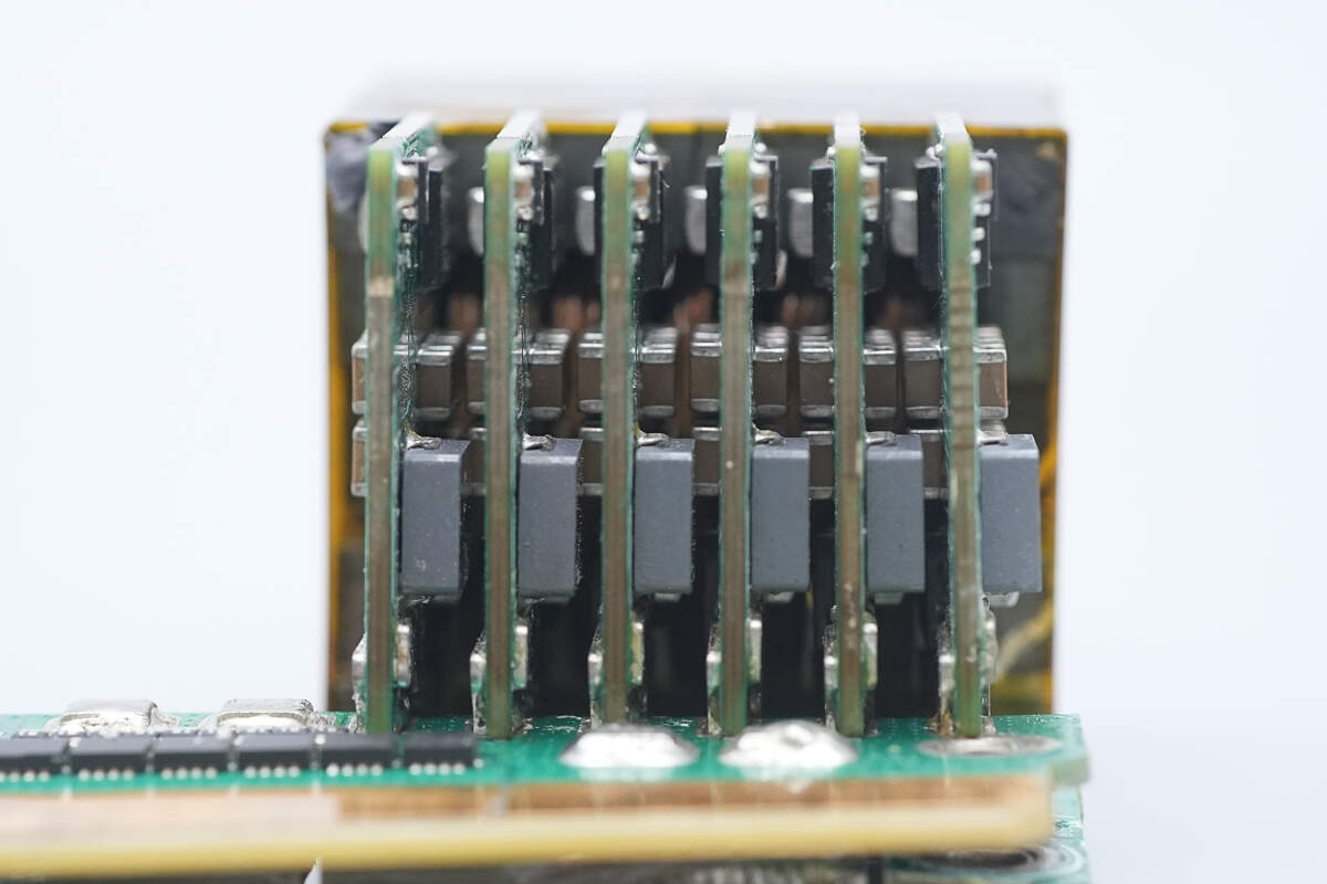 Teardown of Segotep 3200W Titanium-Rated SiC Digital Server Power Supply (CRPS3200W-12V)-Chargerlab
