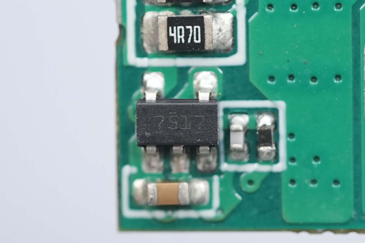 Teardown of Segotep 3200W Titanium-Rated SiC Digital Server Power Supply (CRPS3200W-12V)-Chargerlab