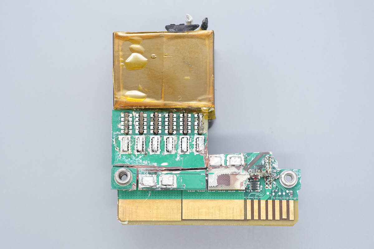 Teardown of Segotep 3200W Titanium-Rated SiC Digital Server Power Supply (CRPS3200W-12V)-Chargerlab