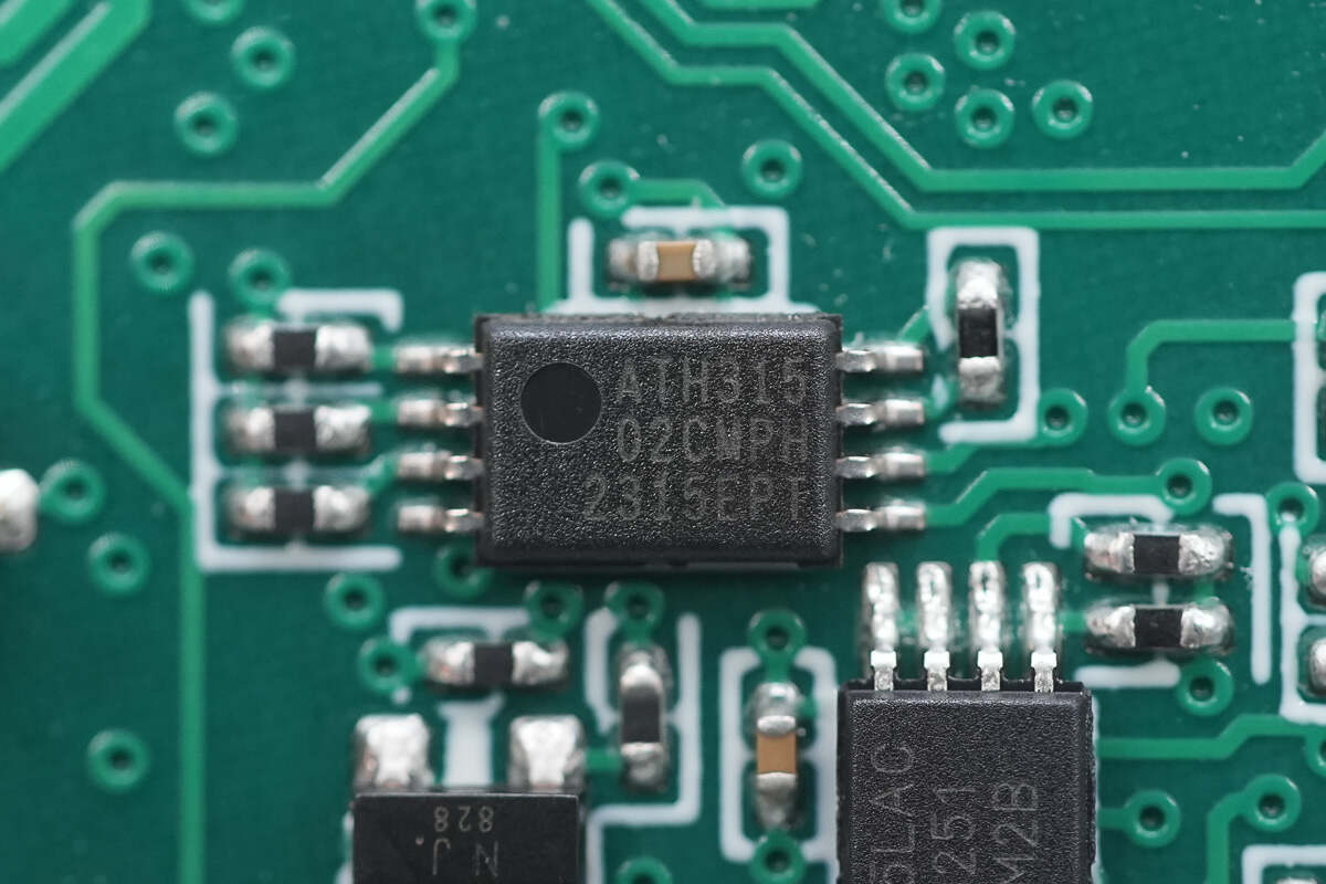 Teardown of Segotep 3200W Titanium-Rated SiC Digital Server Power Supply (CRPS3200W-12V)-Chargerlab