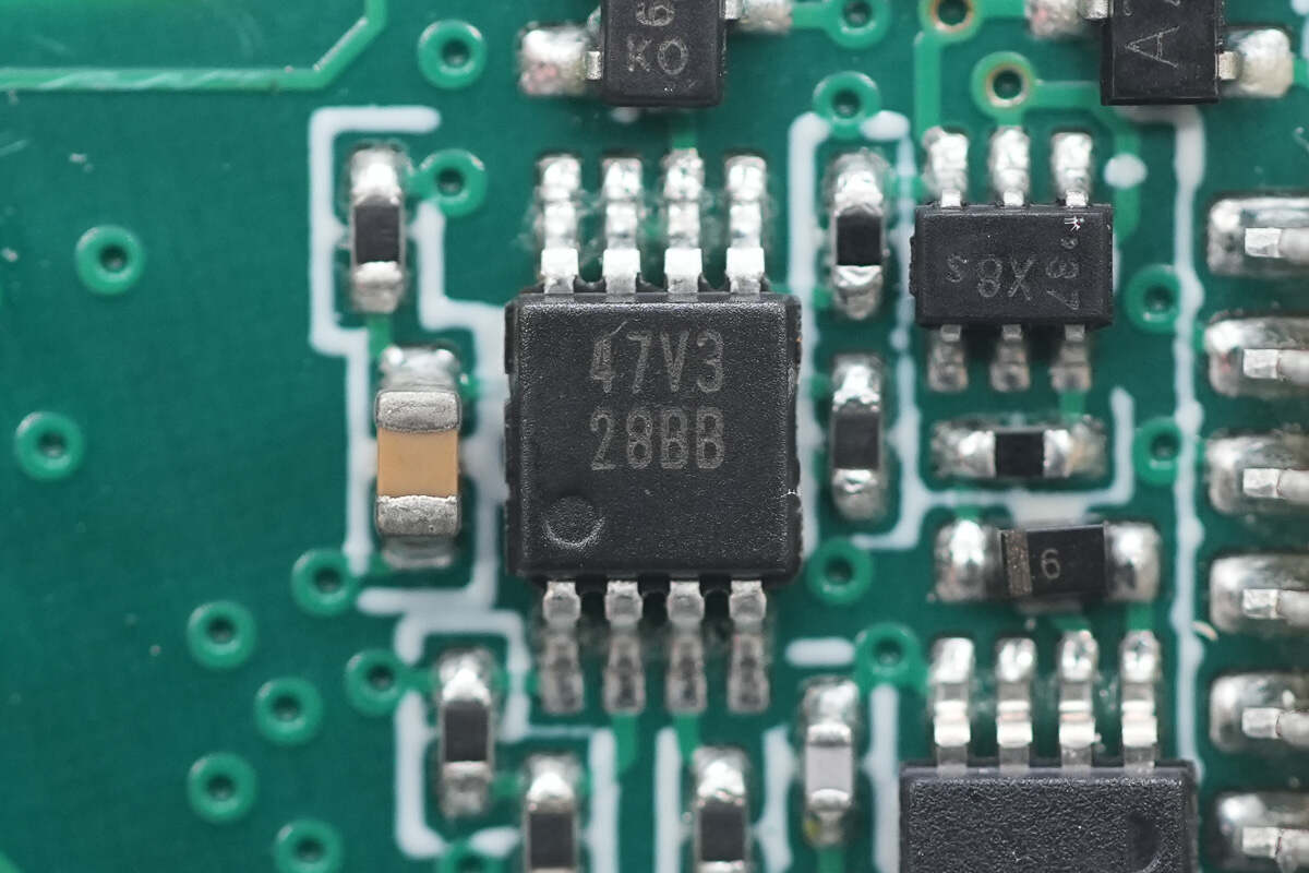 Teardown of Segotep 3200W Titanium-Rated SiC Digital Server Power Supply (CRPS3200W-12V)-Chargerlab