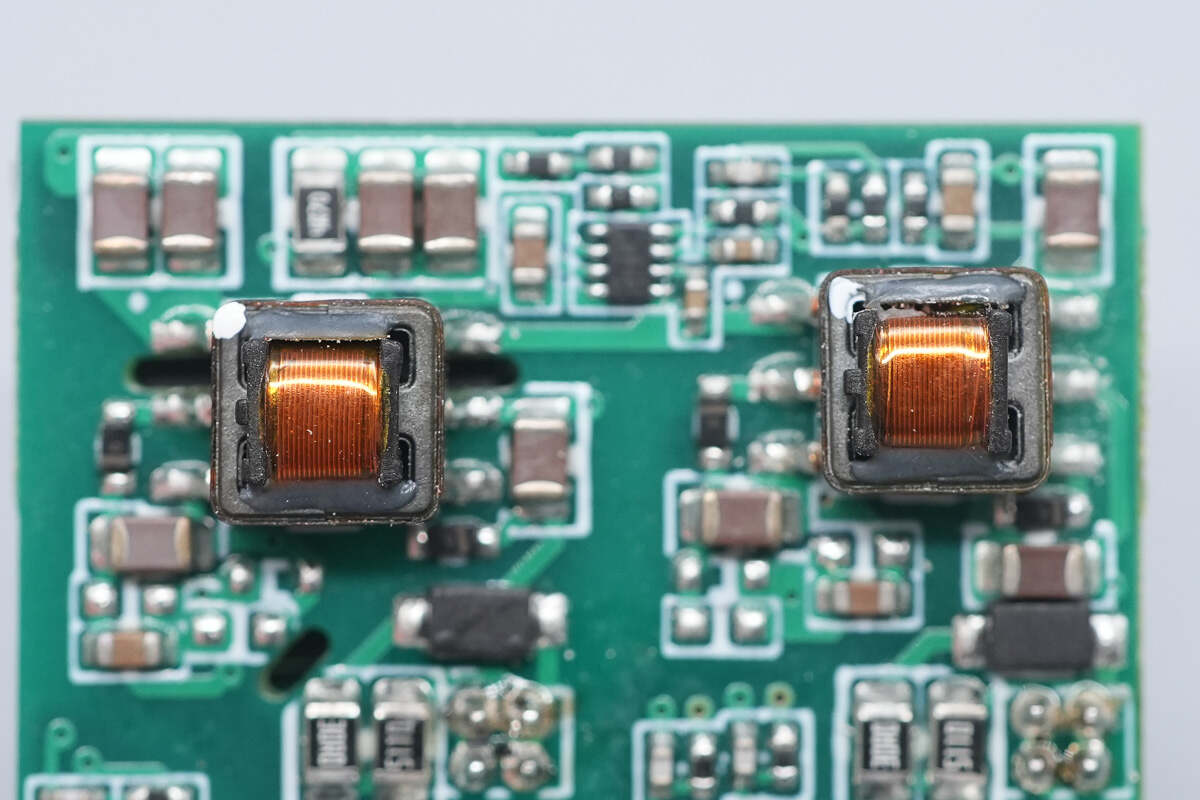 Teardown of Segotep 3200W Titanium-Rated SiC Digital Server Power Supply (CRPS3200W-12V)-Chargerlab