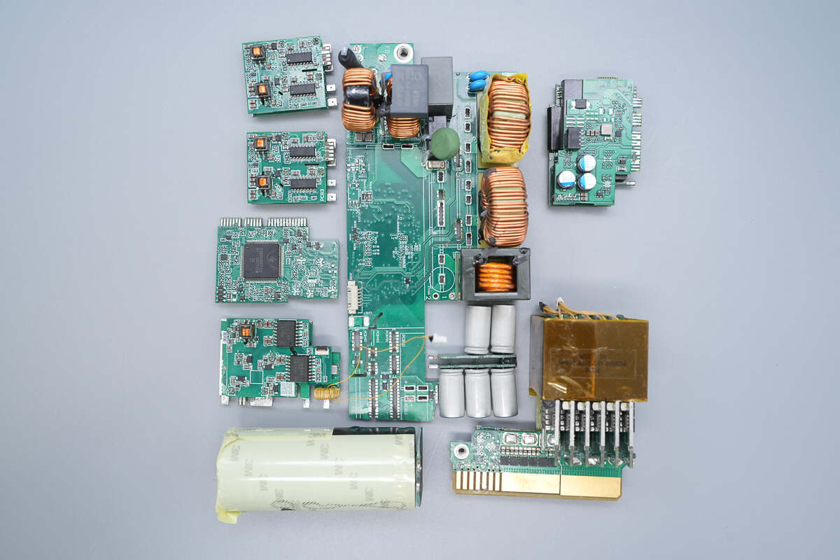 Teardown of Segotep 3200W Titanium-Rated SiC Digital Server Power Supply (CRPS3200W-12V)-Chargerlab