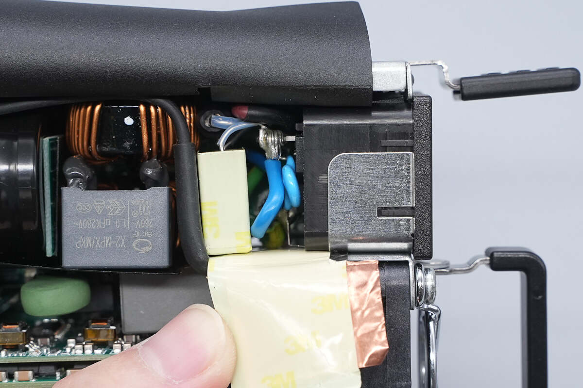 Teardown of Segotep 3200W Titanium-Rated SiC Digital Server Power Supply (CRPS3200W-12V)-Chargerlab