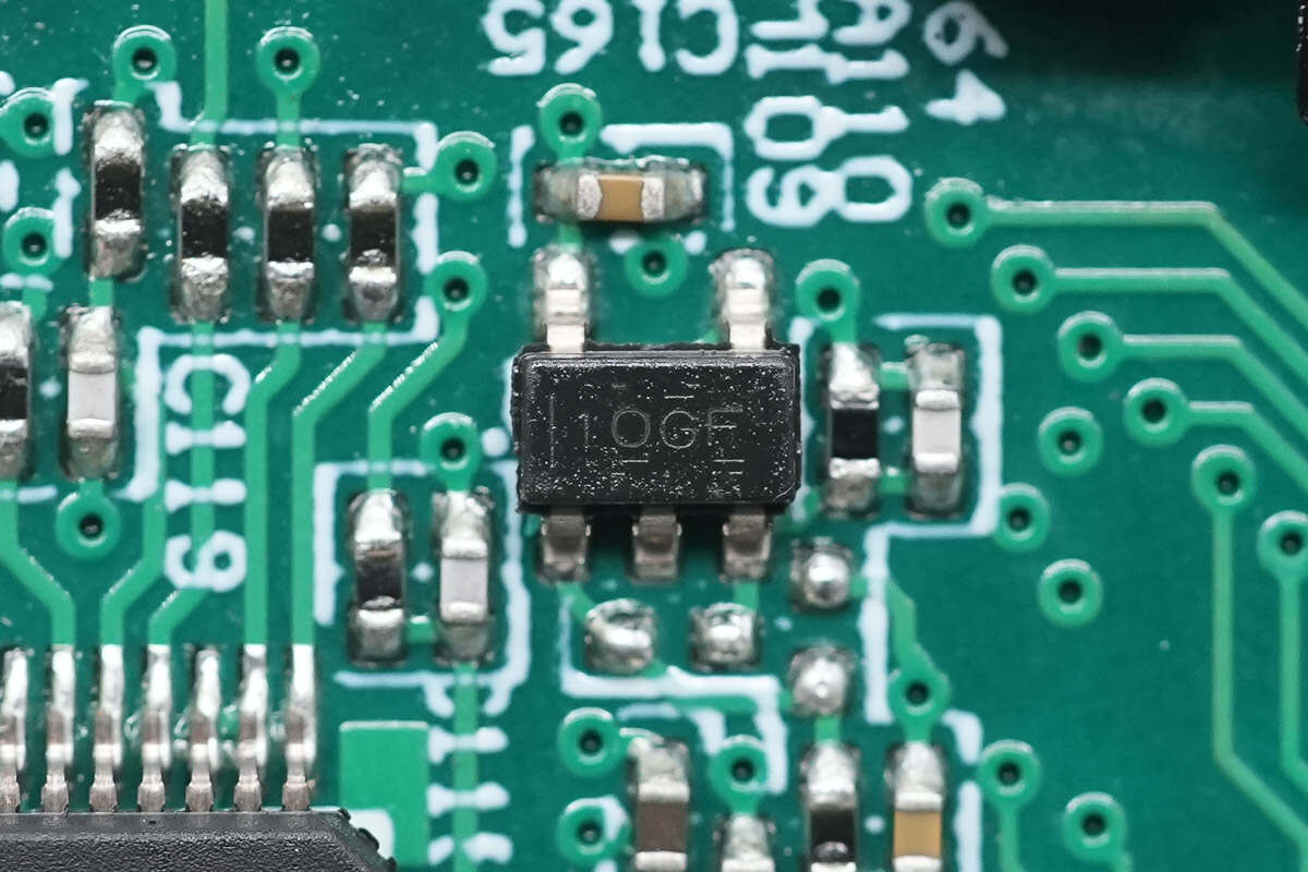 Teardown of Segotep 3200W Titanium-Rated SiC Digital Server Power Supply (CRPS3200W-12V)-Chargerlab
