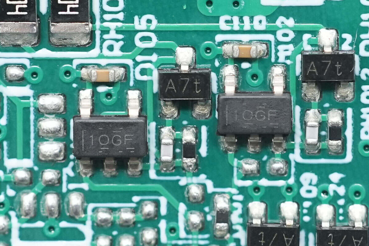 Teardown of Segotep 3200W Titanium-Rated SiC Digital Server Power Supply (CRPS3200W-12V)-Chargerlab